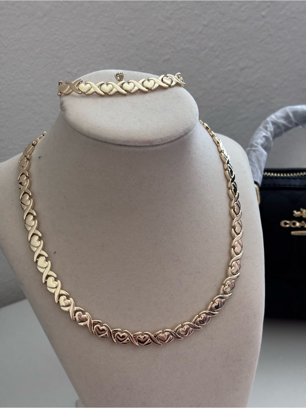Gold-Tone Linked Heart Necklace and Bracelet Set - Women Jewelry